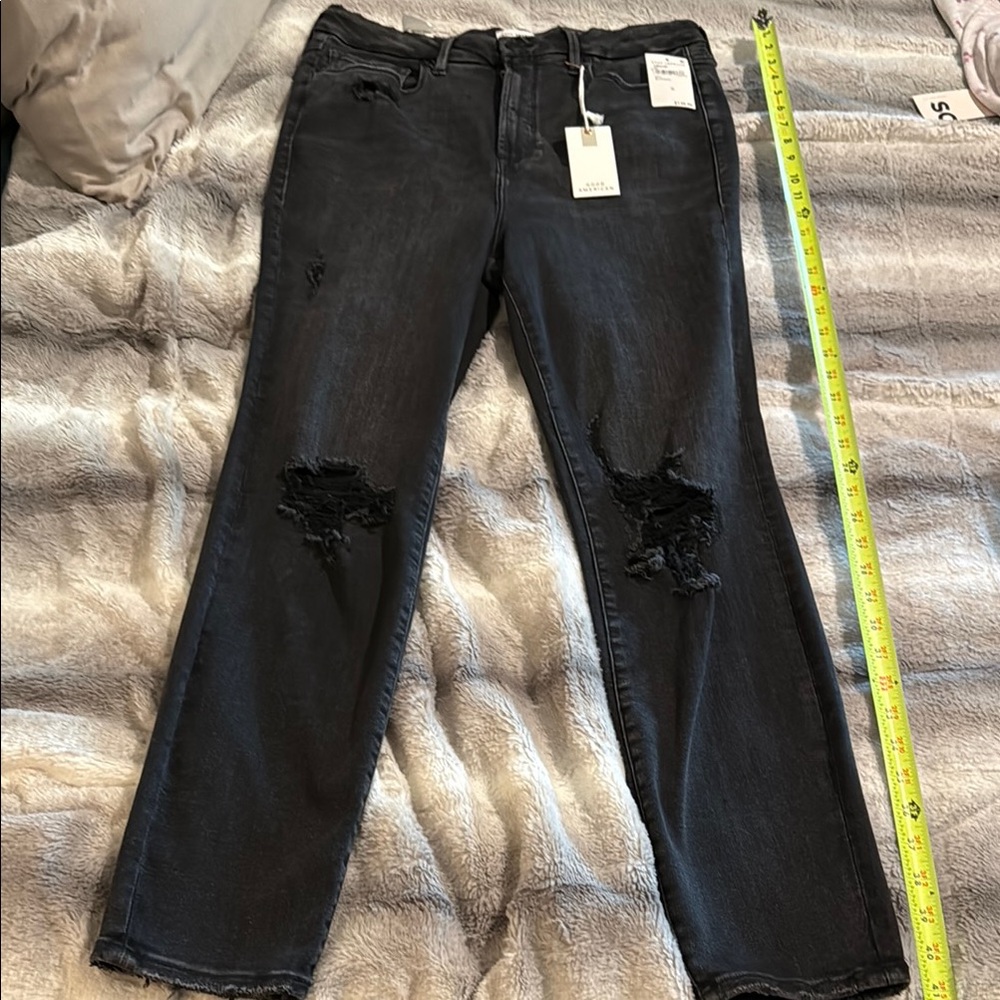 NWT Good American Black Straight Leg Jeans Distressed